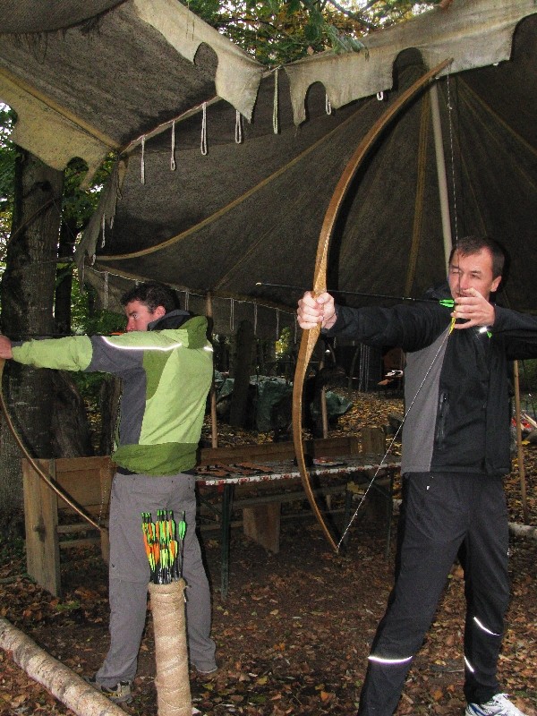 Bogenschießen im Dschungel- & Bogencamp